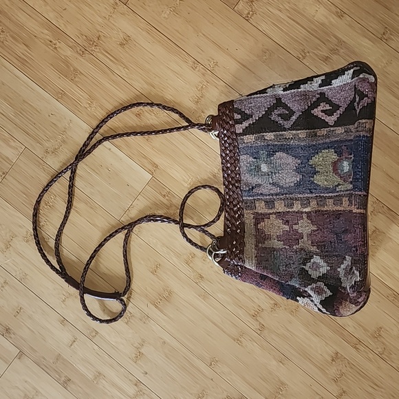 LJ Simone New York  wool and  handbag 12" x 10" 21" strap - Picture 2 of 6